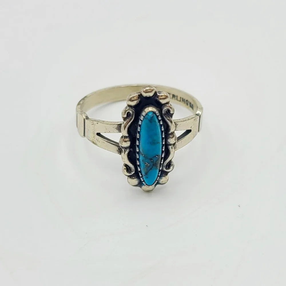 Vintage Sterling Silver Southwestern Turquoise Ring, Size 6.75